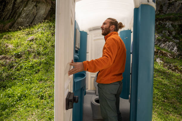 Portable Toilet Options We Offer in Garden View, PA